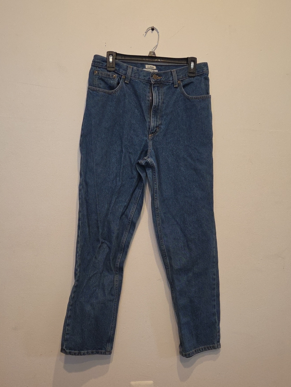 L.L. Bean Women’s Straight Leg Jeans in Blue Denim